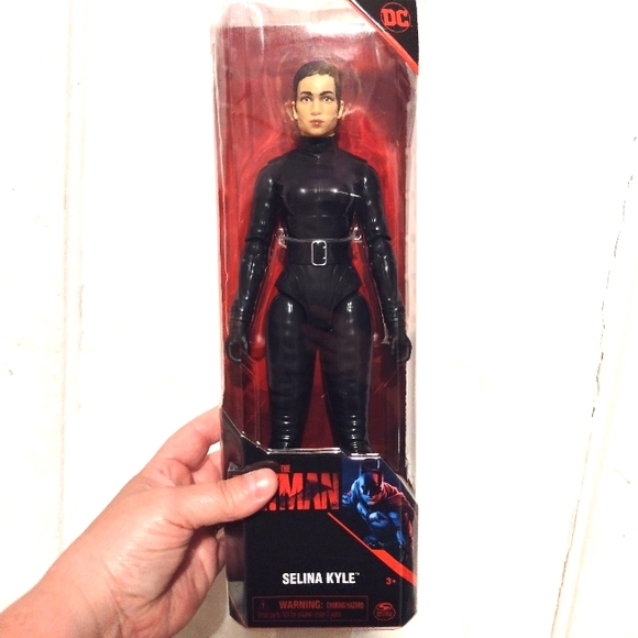 DC CATWOMEN 2022 The Batman Movie 12 inch Action Figure - Selina Kyle - Picture 10 of 11